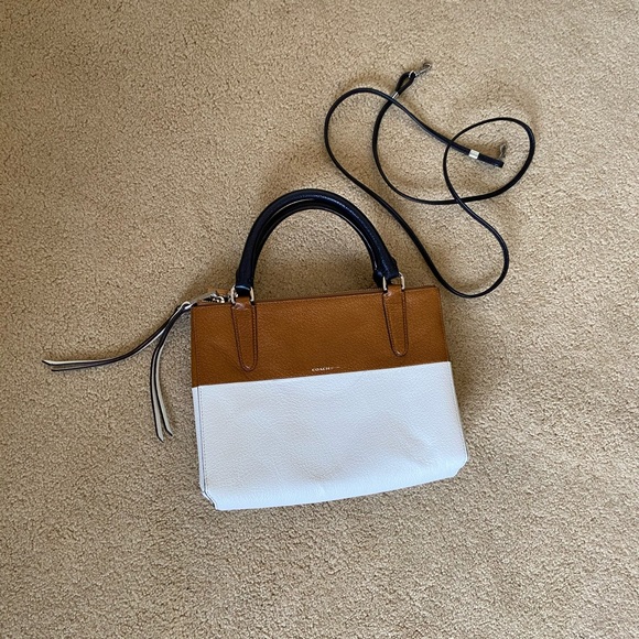 Coach Handbags - COACH - Color block handbag. Beautiful!